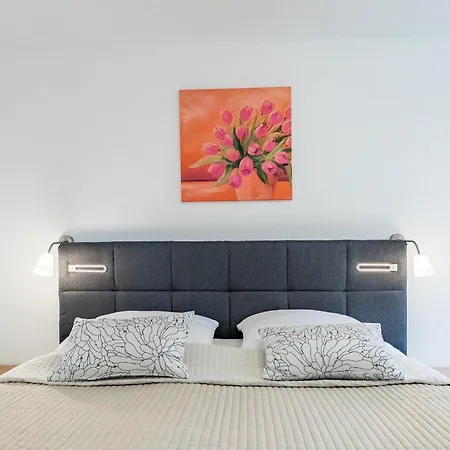 Haus Duene 11 아파트